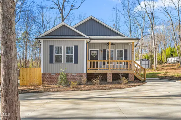 608 E Oakwood Street, Mebane, NC 27302