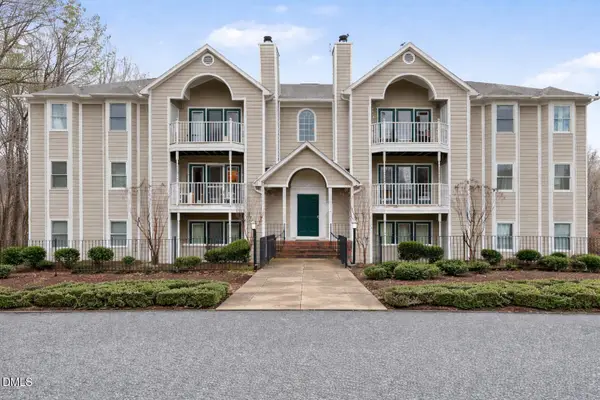 3701 Cotswold Terrace #5g, Greensboro, NC 27410