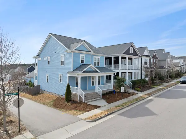 89 Meadows Edge Drive, Chapel Hill, NC 27516