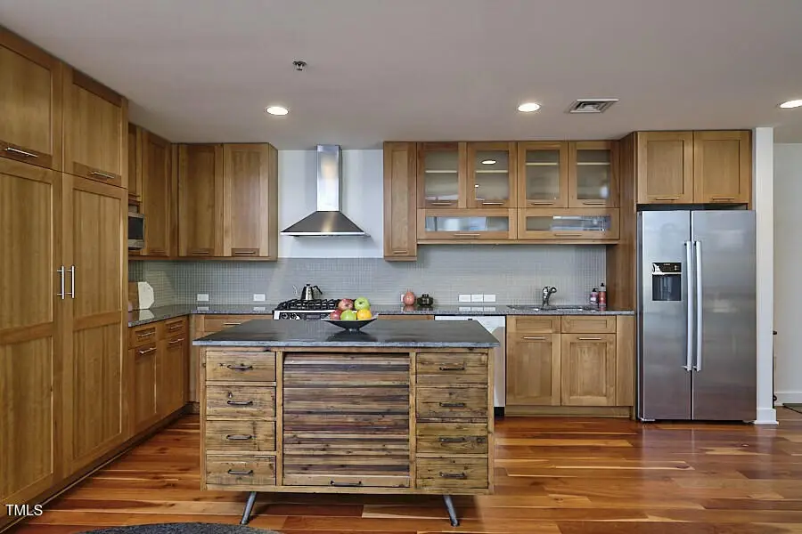 601 W Rosemary Street #Unit 712, Chapel Hill, NC 27516 - #3