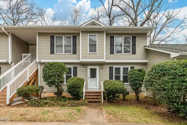 121 Westview Drive #Apt 27, Carrboro, NC 27510