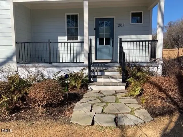 207 N Nash Street, Hillsborough, NC 27278 - #2