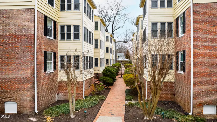 235 Mccauley Street #Unit 3c, Chapel Hill, NC 27516 - #2