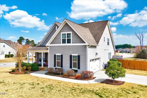 1908 Abniki Drive, Fuquay Varina, NC 27526