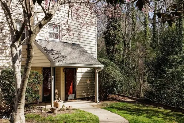 412 Oak Hollow Court, Raleigh, NC 27613