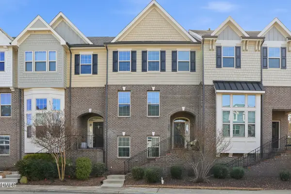 523 Old Mill Village Drive, Apex, NC 27502