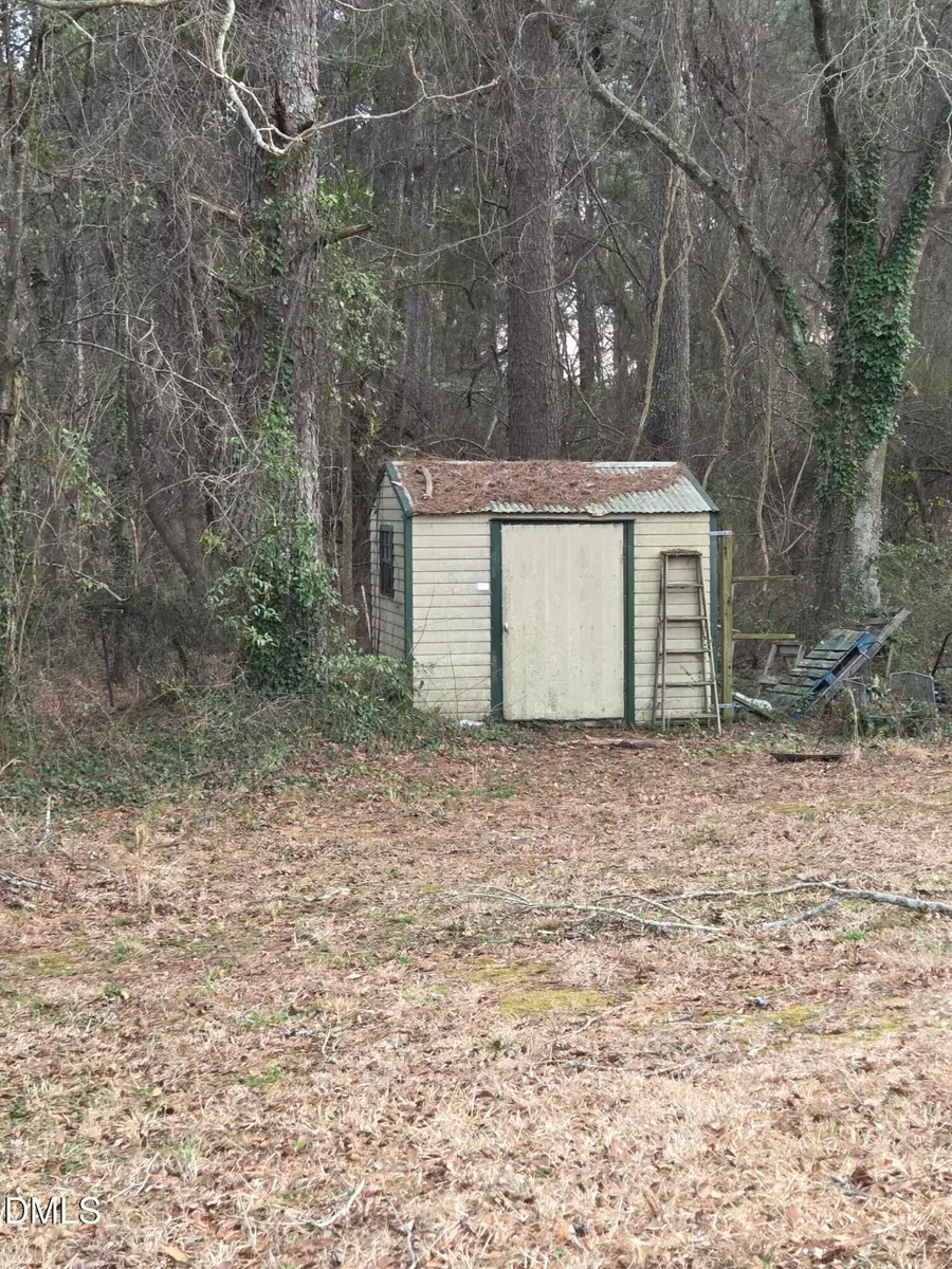 727 N Orange Street, Coats, NC 27521 - #3