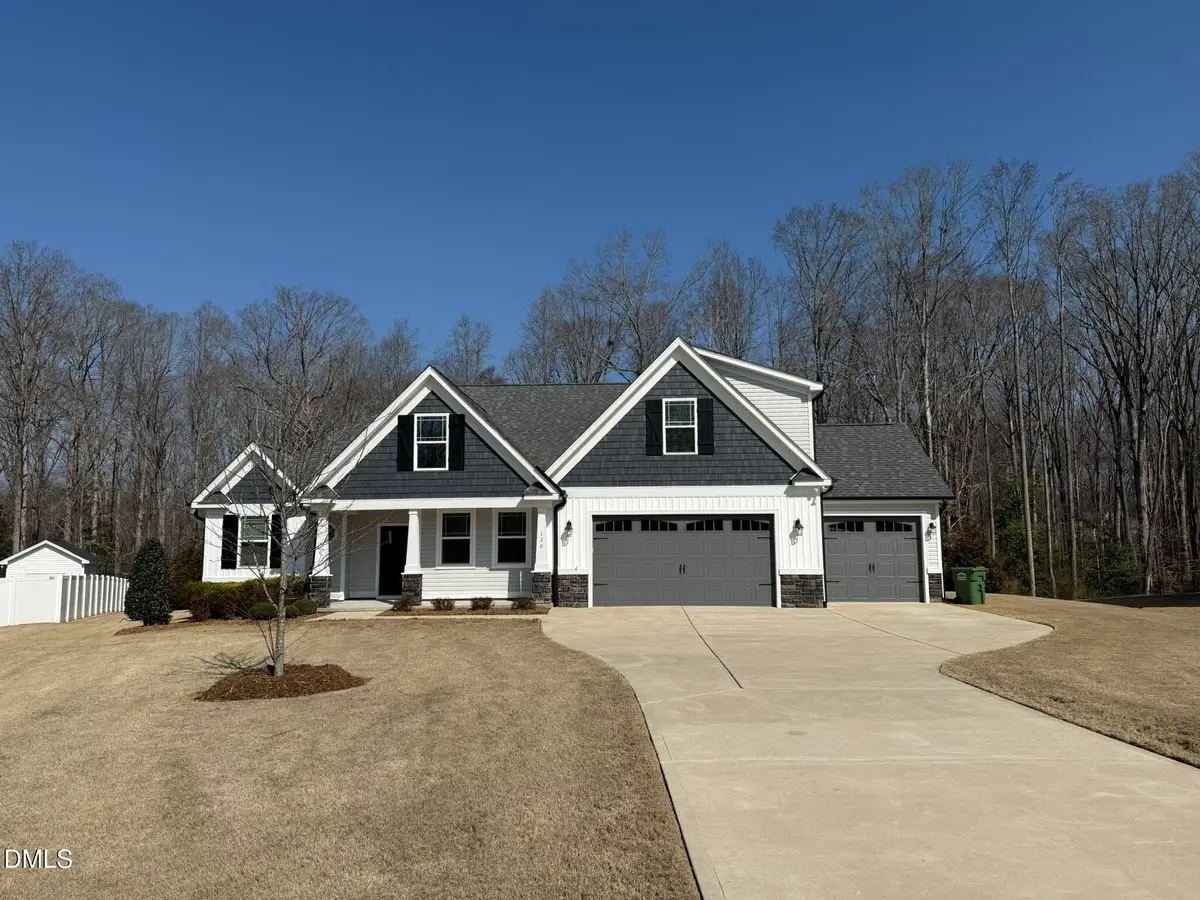120 Cricket Hill Way, Benson, NC 27504 - #1