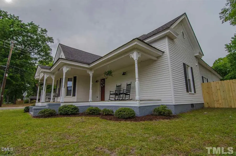 242 W Academy Street, Wendell, NC 27591 - #2
