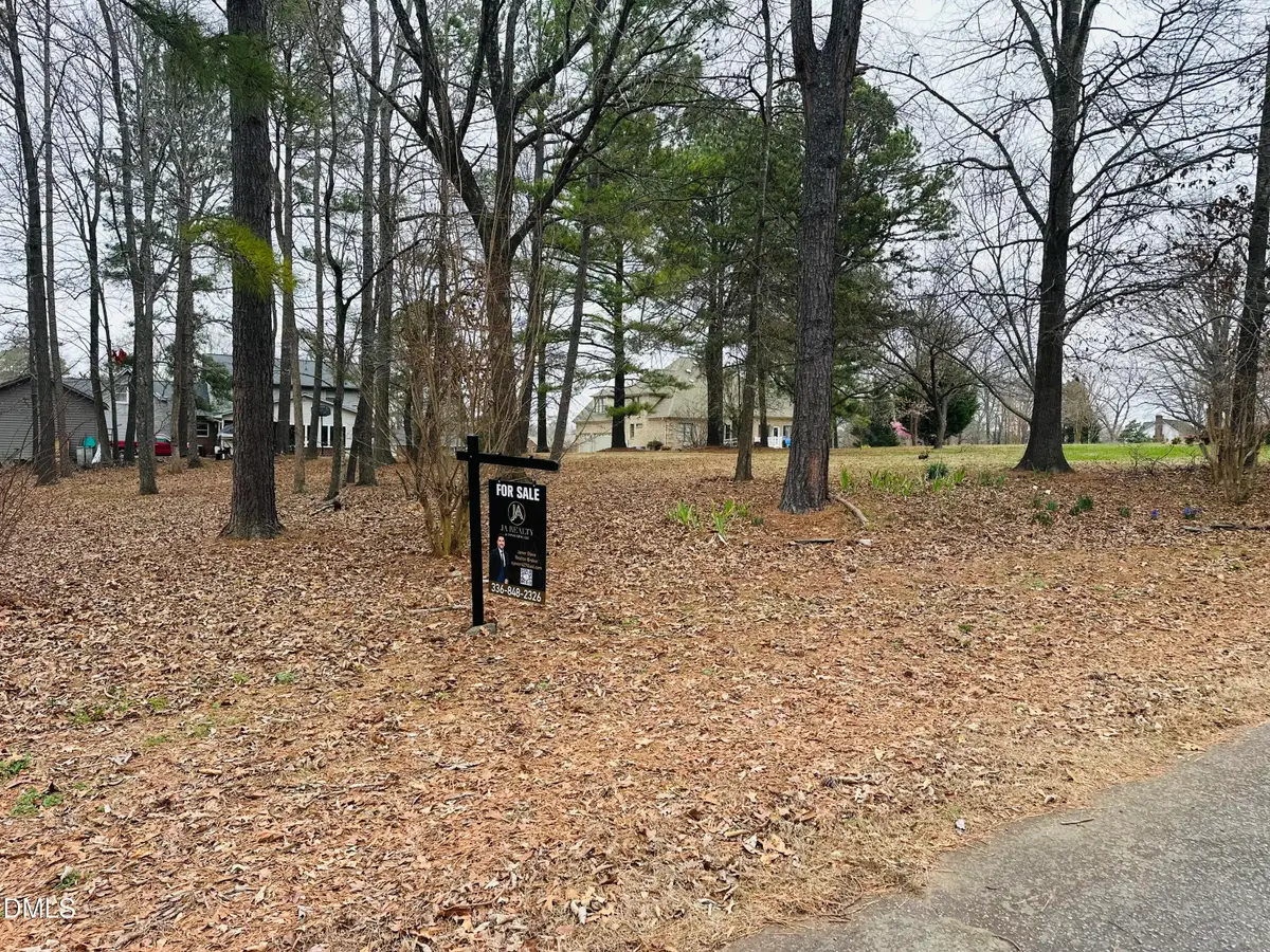16 Pebble Drive, Graham, NC 27253 - #1