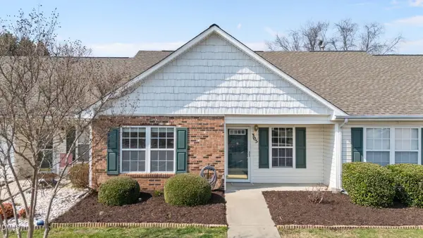 305 Bowen Lake Drive, Kernersville, NC 27284