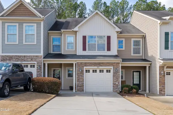 105 Beaconwood Lane, Holly Springs, NC 27540