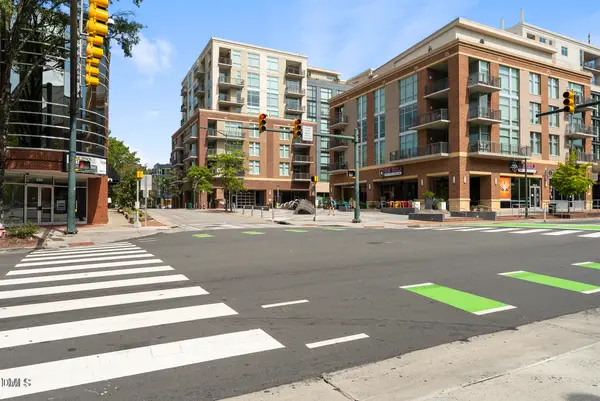 140 W Franklin Street #Unit 415, Chapel Hill, NC 27516