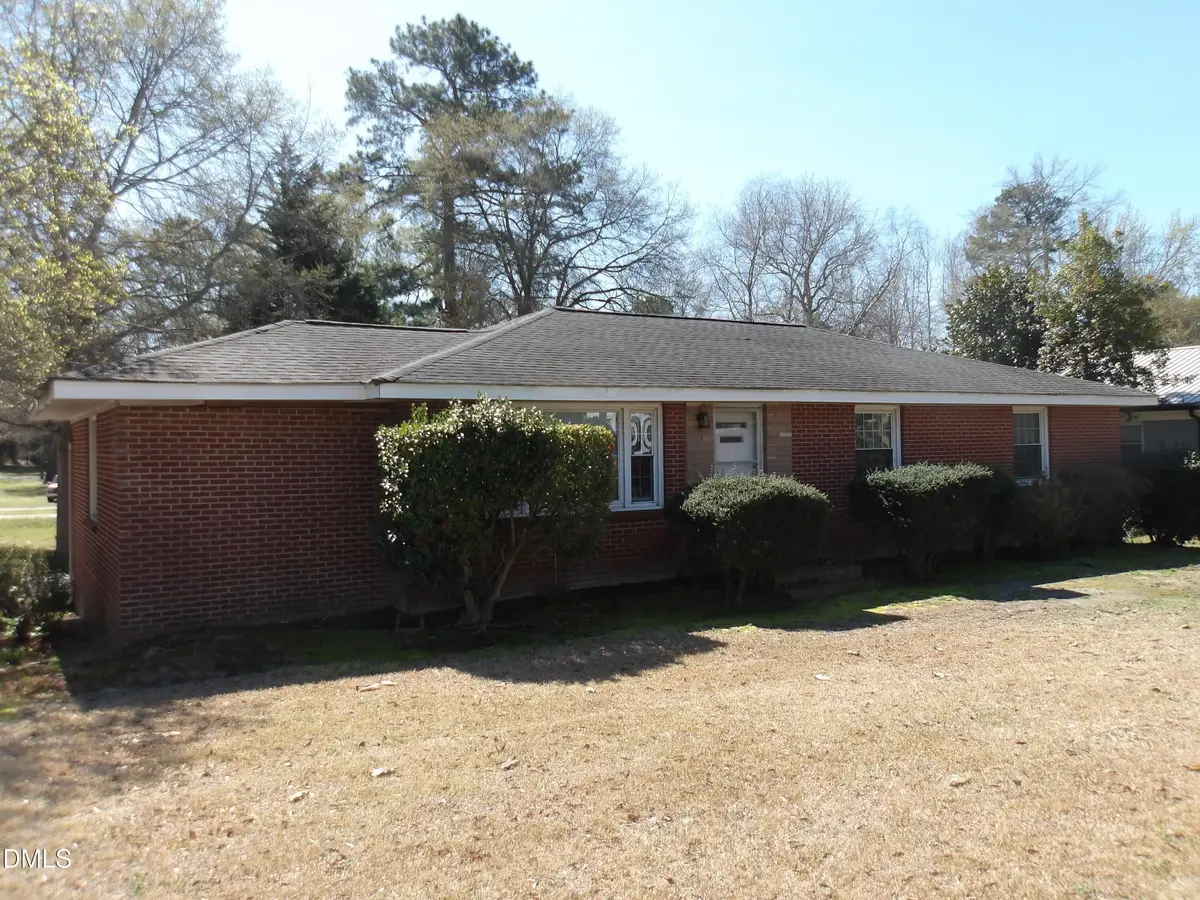 301 W Gannon Avenue, Zebulon, NC 27597 - #1