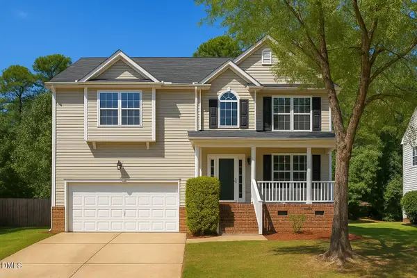 1124 Woodlands Creek Way, Apex, NC 27502