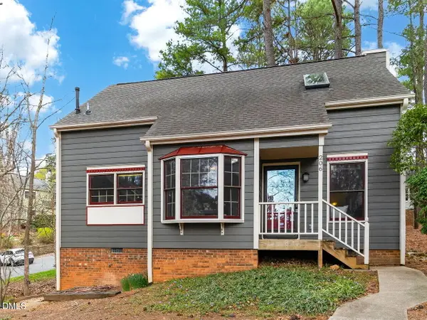 206 Westbrook Drive, Carrboro, NC 27510