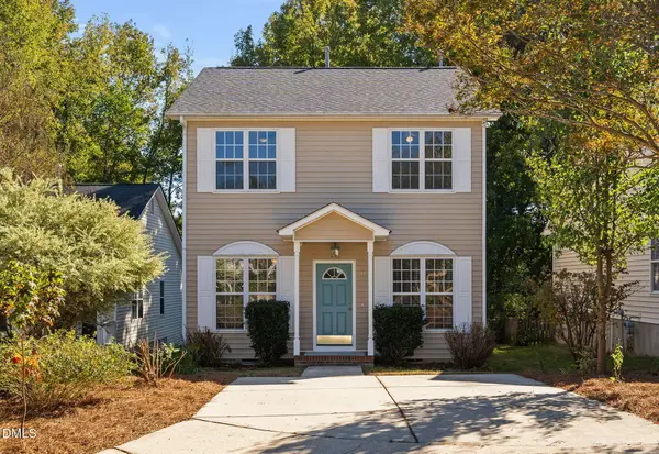 318 Glaston Court, Apex, NC 27502