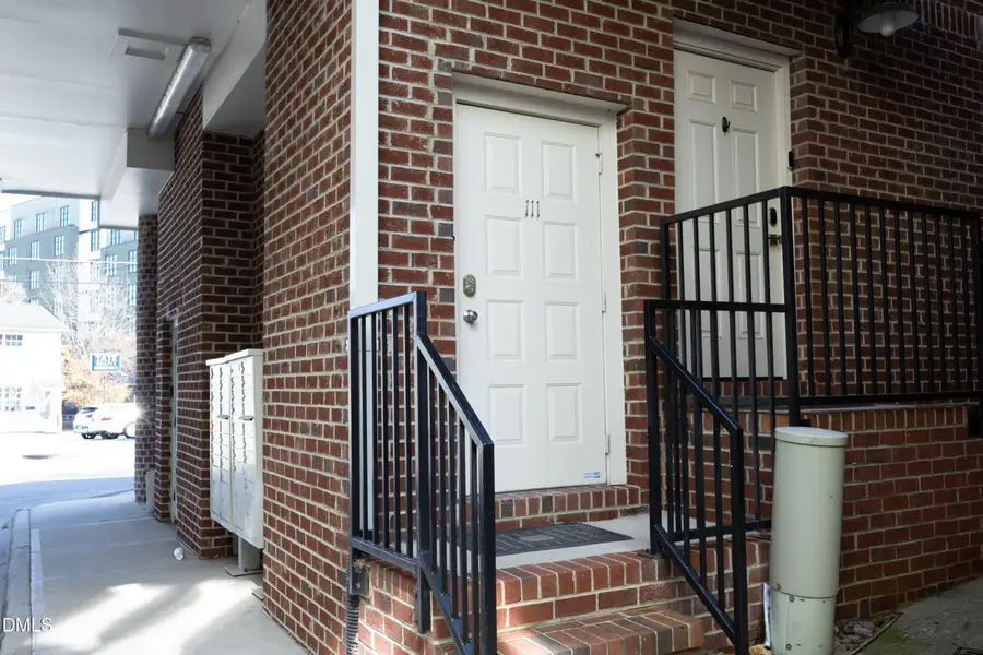 400 W Rosemary Street #Unit 111, Chapel Hill, NC 27516 - #3