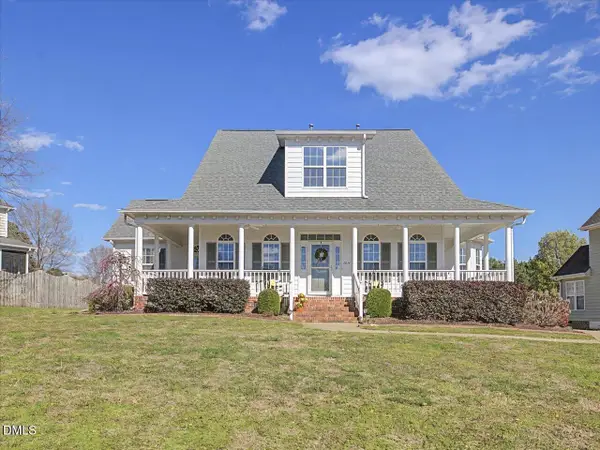 2044 Rosebriar Lane, Fuquay Varina, NC 27526