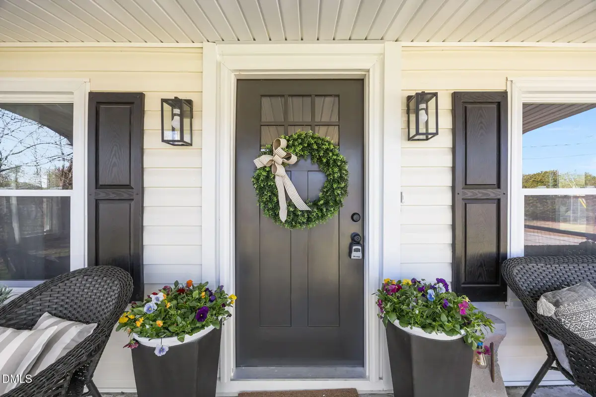 148 N State Street, Haw River, NC 27258 - #1