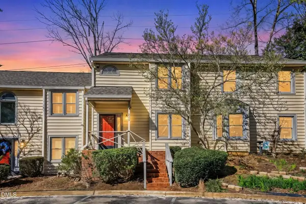 205 Oak Hollow Court, Raleigh, NC 27613