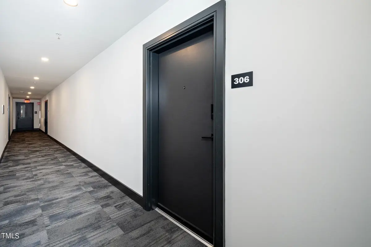 615 W Peace Street #306, Raleigh, NC 27610 - #1