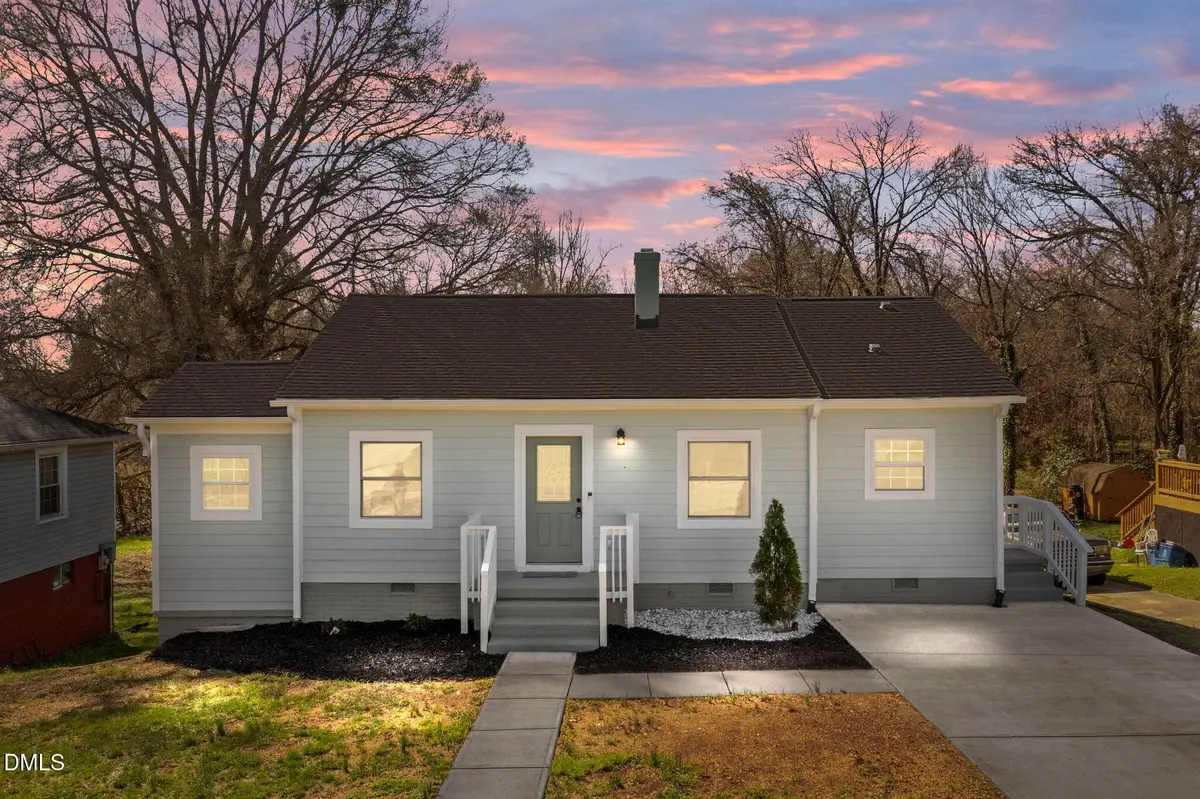 408 W Gilbreath Street, Graham, NC 27253 - #1