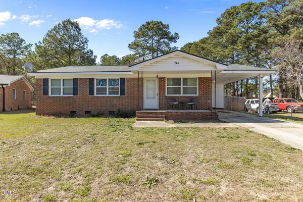 744 Rustland Drive, Fayetteville, NC 28301