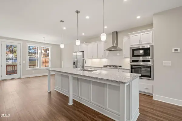 1109 Blackthorn Lane, Durham, NC 27703