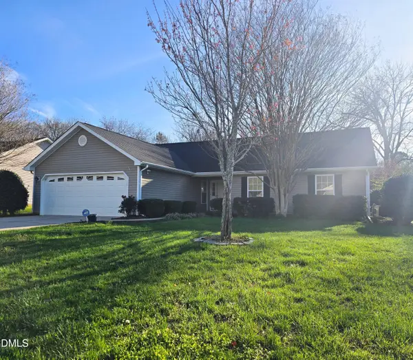 517 Walnut Crossing Drive, Whitsett, NC 27377