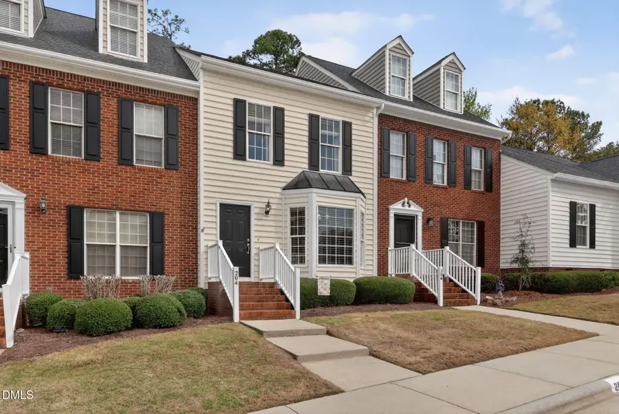 204 Knightsborough Way, Apex, NC 27502 - #3