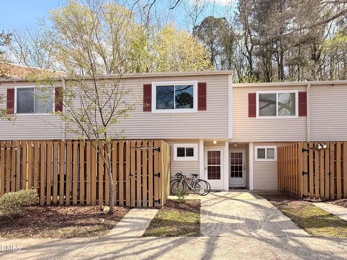 220 Elizabeth Street #Apt A15, Chapel Hill, NC 27514 - #1