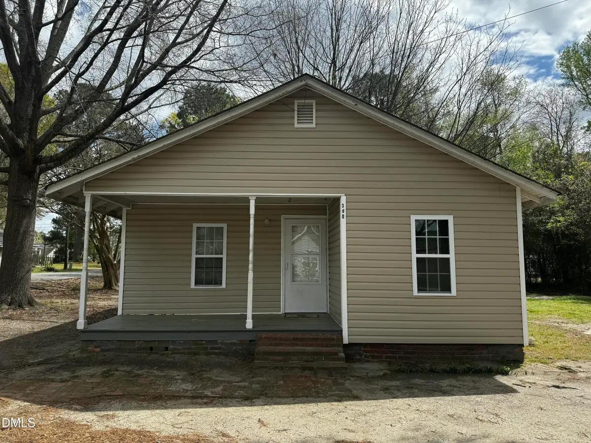 300 S Gardner Avenue, Kenly, NC 27542 - #1