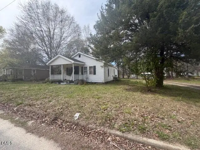 926 Blount Street, Smithfield, NC 27577 - #3