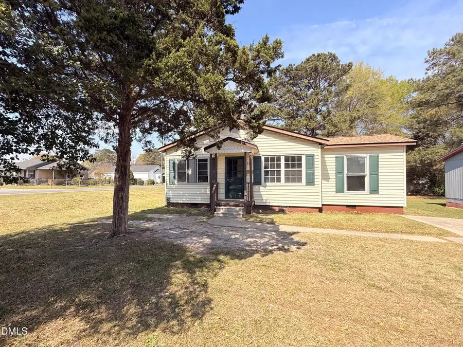 210 S Brevard Street, Selma, NC 27576 - #2