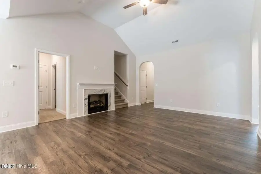 209 Telluride Court, Aberdeen, NC 28315 - #3