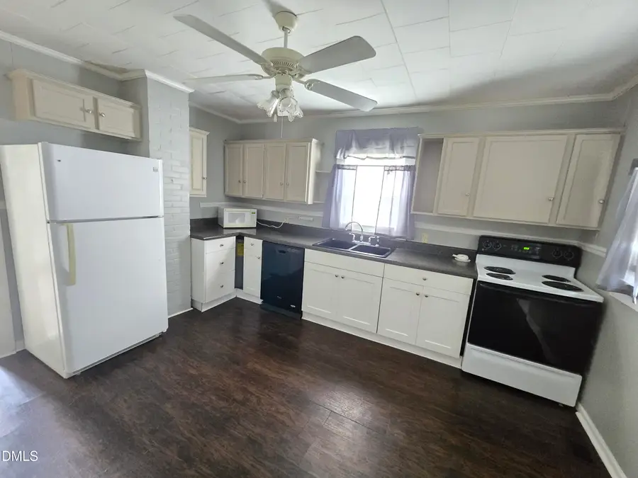 315 Coble Street, Burlington, NC 27215 - #3