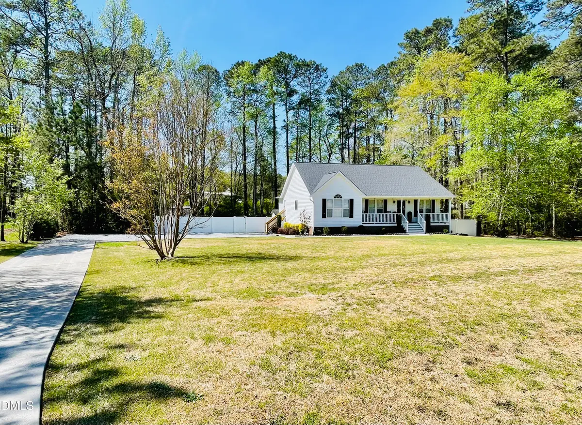 127 Phyllis Drive, Benson, NC 27504 - #1