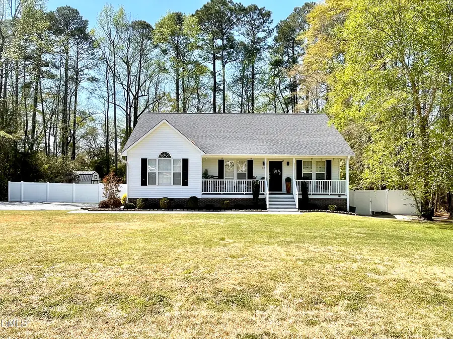 127 Phyllis Drive, Benson, NC 27504 - #2