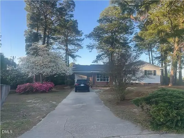 830 Dinmont Circle, Fayetteville, NC 28306