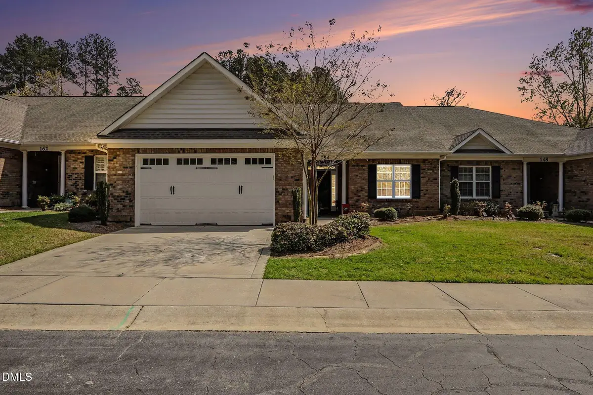 154 Lake Park Circle, Smithfield, NC 27577 - #1