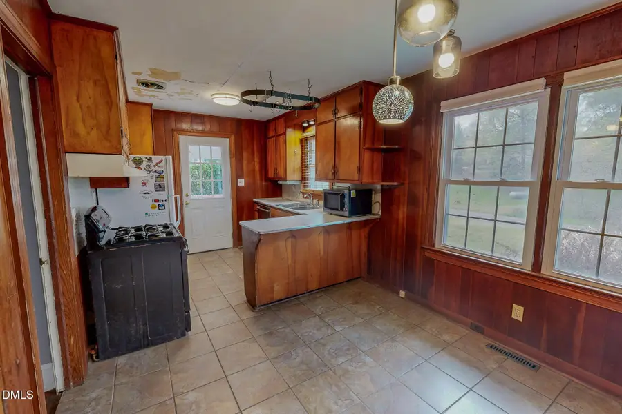 154 Fairview Street, Milton, NC 27305 - #3