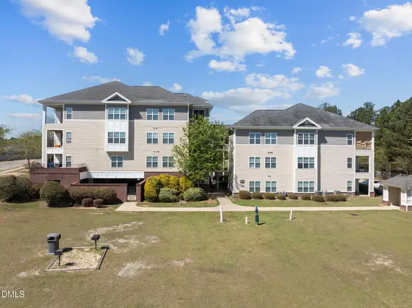 2800 Amelia Drive, Fayetteville, NC 28304