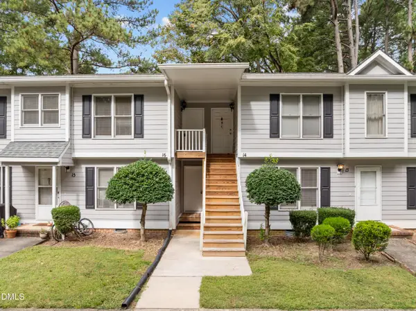 121 Westview Drive #Apt 16, Carrboro, NC 27510