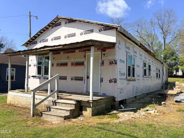 206 S 4th Street, Pinetops, NC 27864