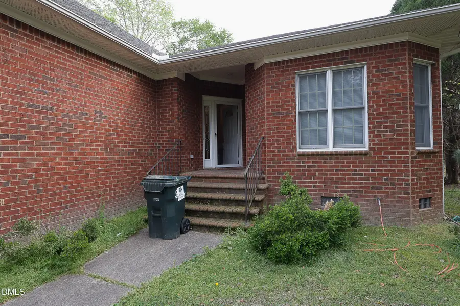 129 Southern Hills Drive, New Bern, NC 28562 - #2