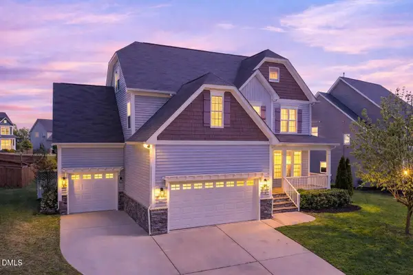 556 Crimson Oak Lane, Fuquay Varina, NC 27526