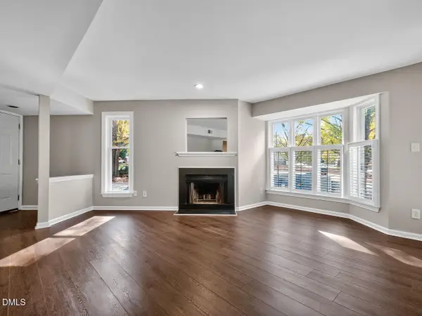 911 Washington Street #203, Raleigh, NC 27605