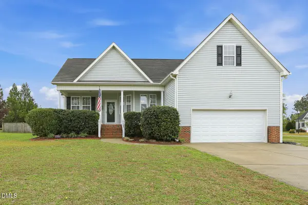199 Dexterfield Drive, Fuquay Varina, NC 27526
