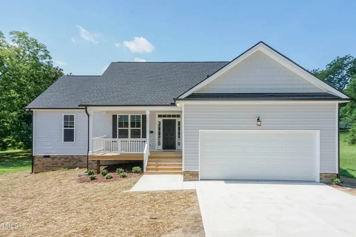 705 E Battle Avenue, Tarboro, NC 27886 - #1